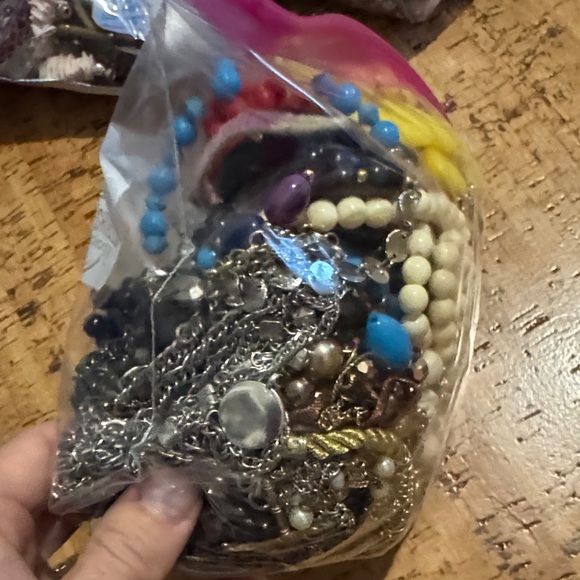 Colorful Bead Jewelry Assortment - Picture 4 of 5